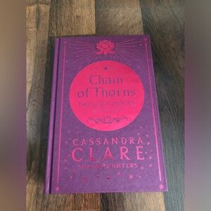 Illumicrate (unsigned) Chain of Thorns (unread)